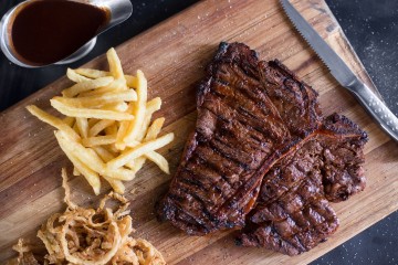 Bennigan's Fine Dining Restaurant in Johannesburg - Photography