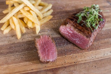 Bennigan's Fine Dining Restaurant in Johannesburg - Photography